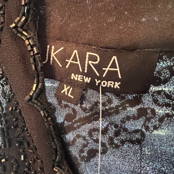 Cocktail dress shirt sleeveless - Picture 2 of 4